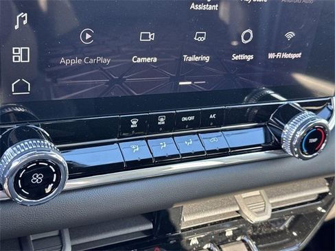 New 2026 GMC Canyon Elevation w/ LPO, Black Badging Package image 12