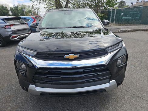 Used 2023 Chevrolet TrailBlazer LT w/ Convenience Package AWD/4WD image 8