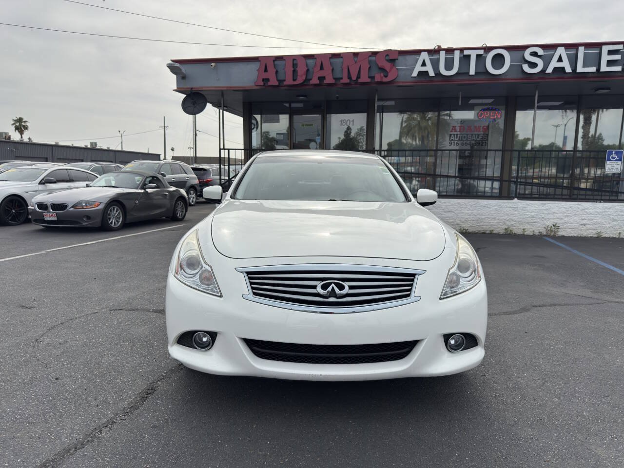 Used 2015 INFINITI Q40 RWD image 8