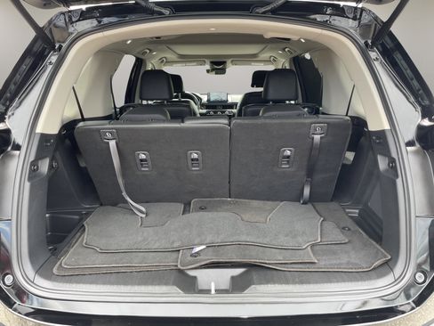 Used 2023 Honda Pilot Elite image 25