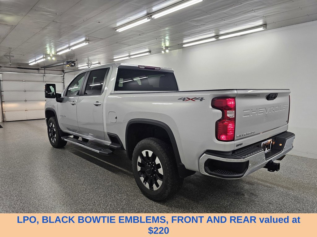 Used 2019 Chevrolet Silverado 2500 W/T AWD/4WD image 9