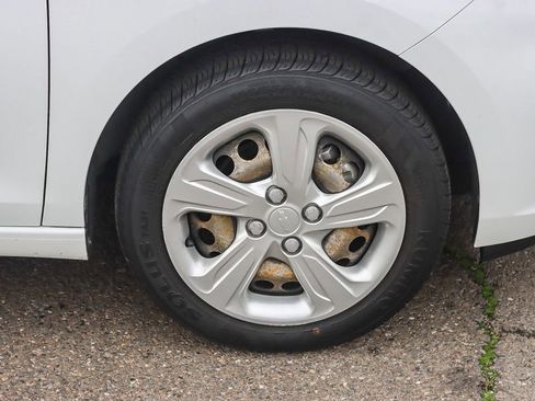 Used 2020 Chevrolet Spark LS image 9