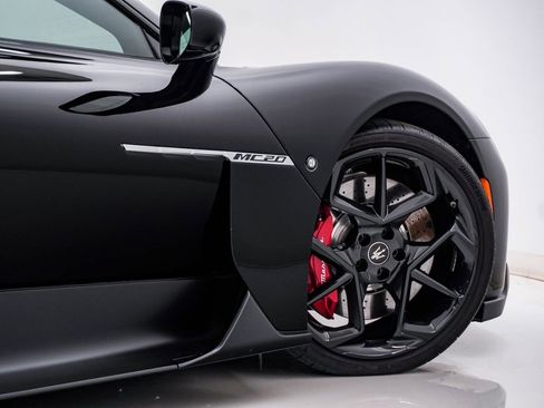 Certified 2023 Maserati MC20 Coupe RWD image 15