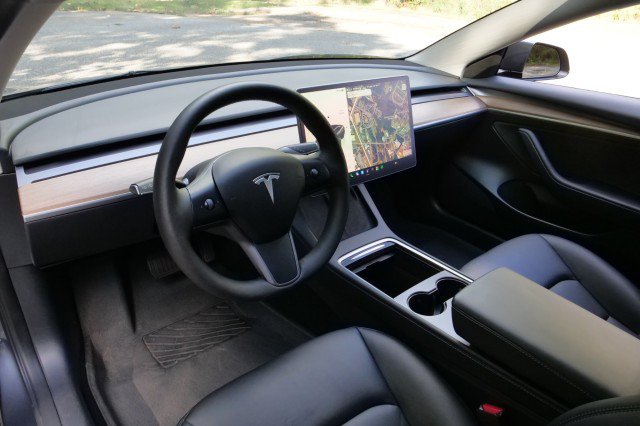 Used 2023 Tesla Model 3 Long Range AWD/4WD image 14