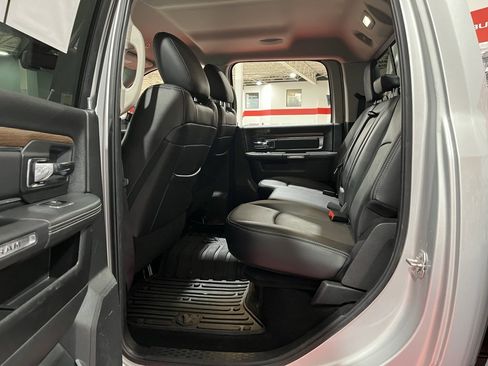 Used 2017 RAM 3500 Laramie image 12