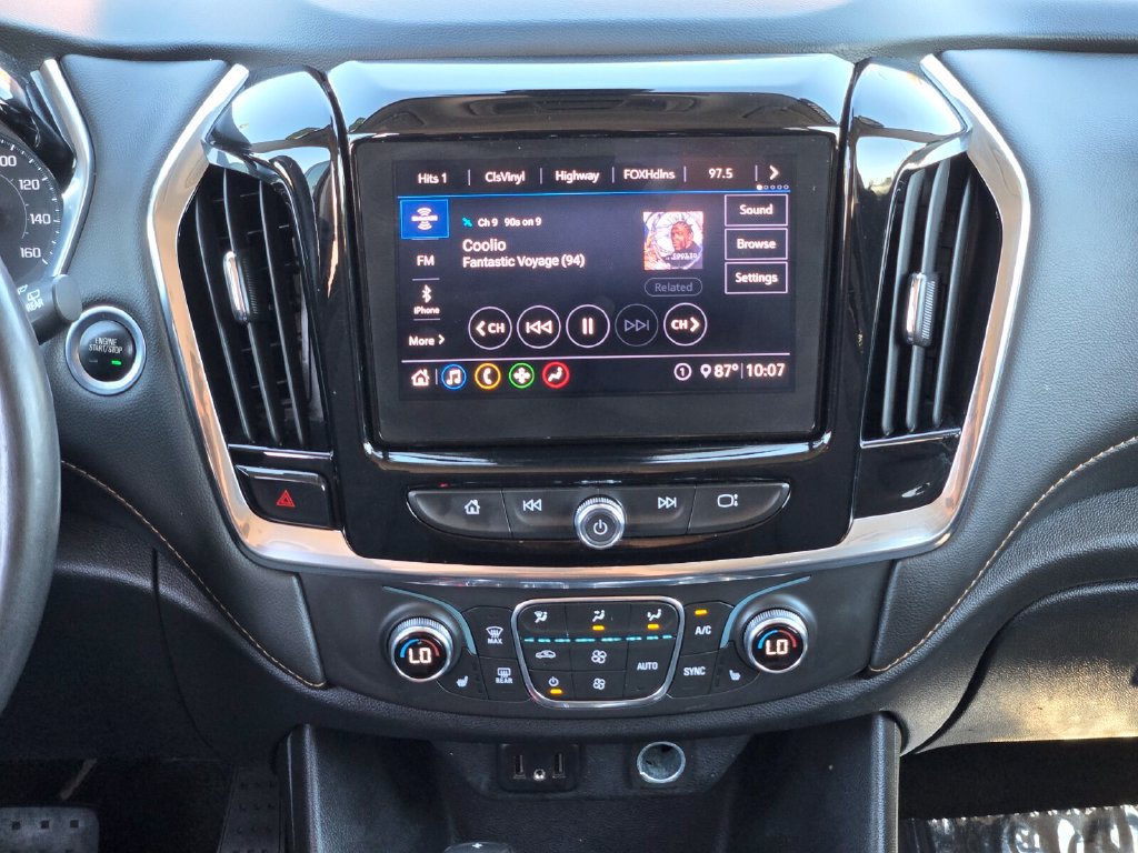 Used 2020 Chevrolet Traverse LT w/ Driver Confidence II Package AWD/4WD image 25