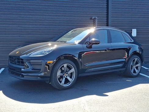 Certified 2023 Porsche Macan Turbo AWD/4WD image 1