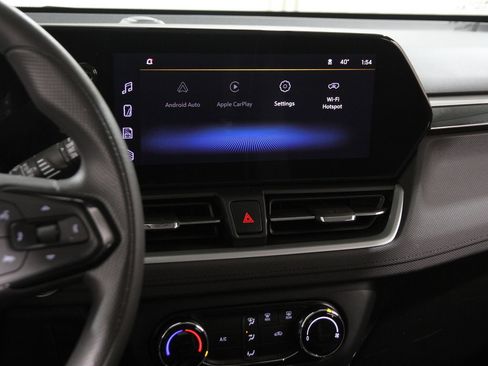 Certified 2024 Chevrolet TrailBlazer LS w/ LS Convenience Package image 9