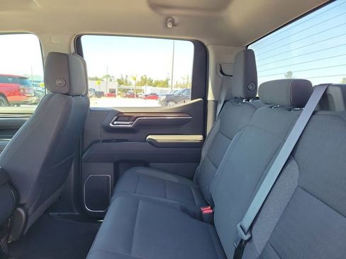 Certified 2022 Chevrolet Silverado 1500 LT image 9