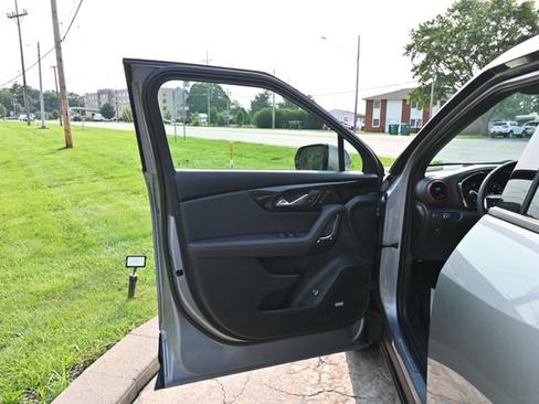 Used 2024 Chevrolet Blazer RS w/ Enhanced Convenience Package AWD/4WD image 26