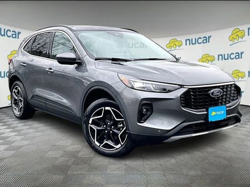 New 2026 Ford Escape Platinum w/ Premium Technology Package AWD/4WD image 1