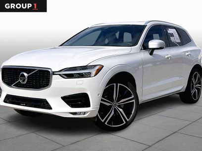 Used 2018 Volvo XC60 T5 R-Design w/ Convenience Package