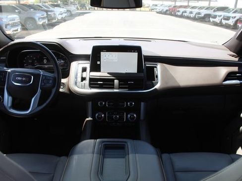 Used 2022 GMC Yukon SLT w/ SLT Premium Package AWD/4WD image 23