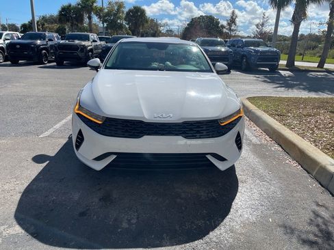 Used 2022 Kia K5 LXS image 2