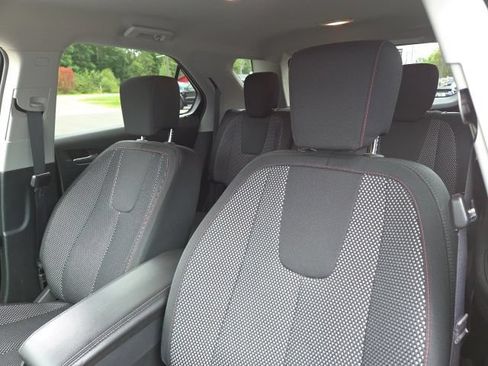Used 2017 Chevrolet Equinox LT w/ Convenience Package FWD image 23