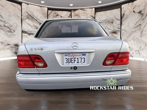 Used 1997 Mercedes-Benz E 320 Sedan image 7
