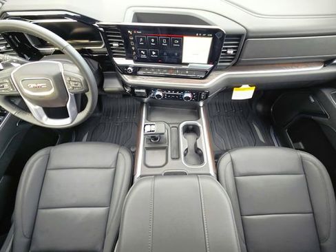 New 2026 GMC Sierra 1500 SLT w/ SLT Premium Plus Package AWD/4WD image 17