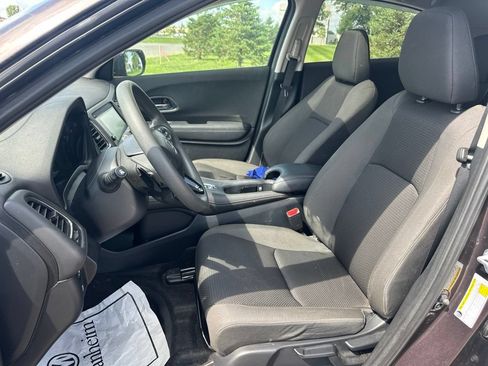 Used 2022 Honda HR-V EX image 16