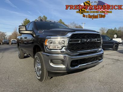 Used 2024 RAM 2500 Tradesman w/ Chrome Appearance Group