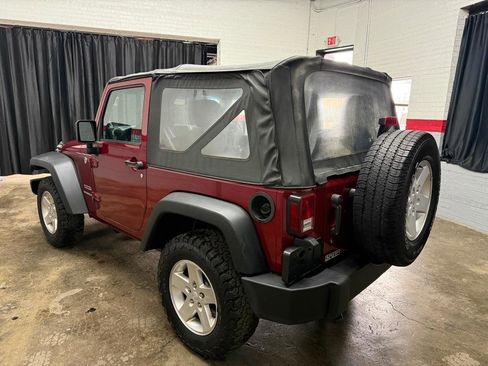 Used 2012 Jeep Wrangler Sport AWD/4WD image 6