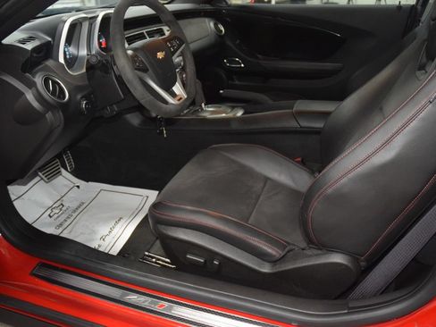 Used 2012 Chevrolet Camaro ZL1 RWD image 41