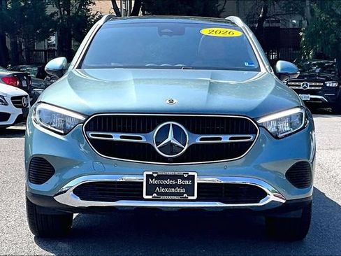 Used 2026 Mercedes-Benz GLC 300 4MATIC image 2