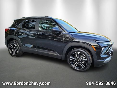 New 2025 Chevrolet TrailBlazer LT w/ Convenience Package image 7