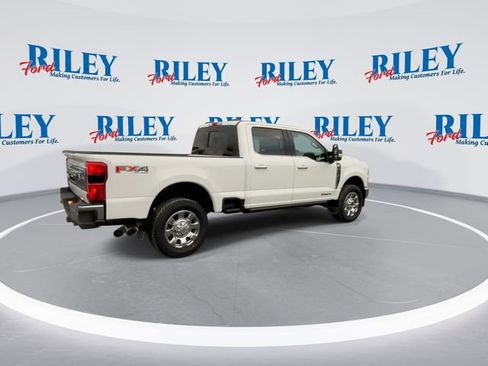 New 2026 Ford F350 King Ranch w/ Chrome Package AWD/4WD image 8