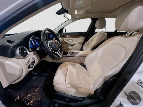 Used 2021 Mercedes-Benz C 300 Sedan image 14