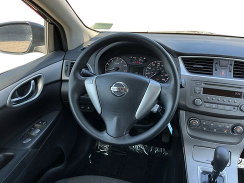 Used 2014 Nissan Sentra S FWD image 11