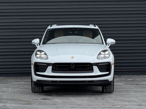 New 2026 Porsche Macan image 10