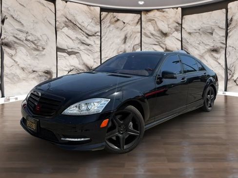 Used 2011 Mercedes-Benz S 550 4MATIC w/ Sport Pkg image 2