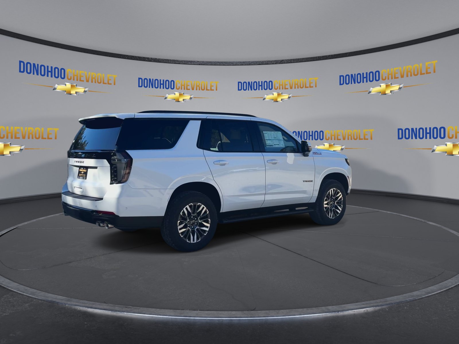 New 2027 Chevrolet Tahoe Z71 w/ Comfort Package AWD/4WD image 11