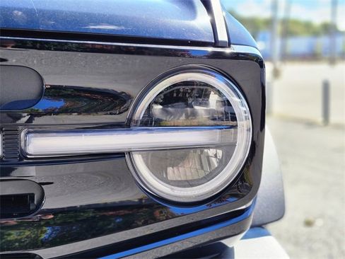 New 2025 Ford Bronco Outer Banks w/ Sasquatch Package image 10