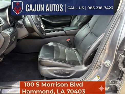 Used 2022 Nissan Maxima SV w/ Floor Mat Group FWD image 10