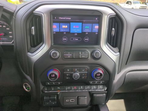Used 2021 Chevrolet Silverado 1500 LTZ w/ Z71 Off-Road Package AWD/4WD image 22