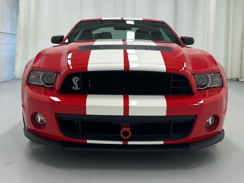 Used 2013 Ford Mustang Shelby GT500 RWD image 5