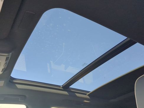 New 2026 Chevrolet Tahoe Premier image 19