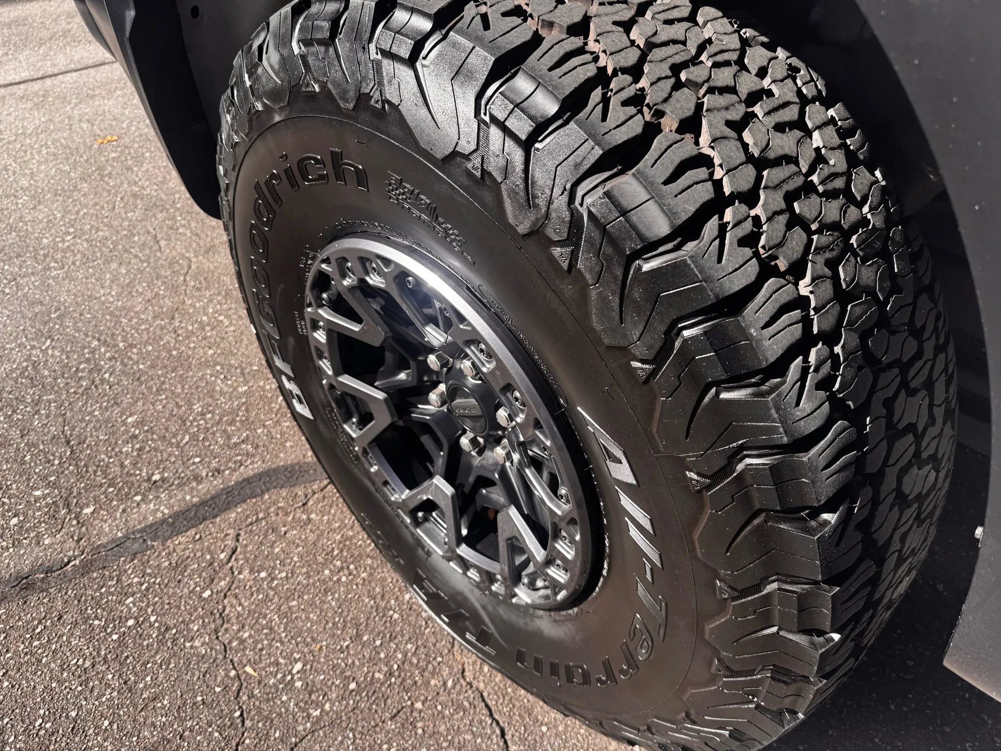 Used 2024 Ford F150 Raptor w/ Equipment Group 803A Raptor R AWD/4WD image 42