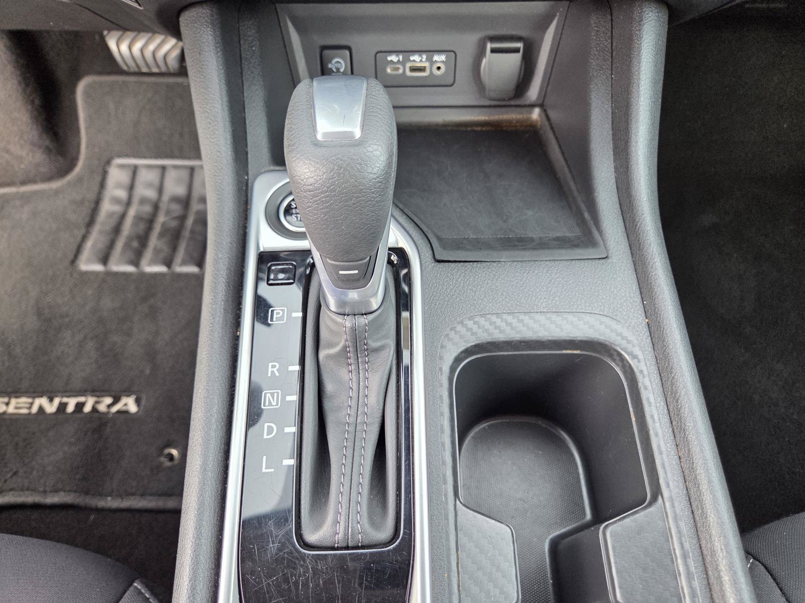 Used 2024 Nissan Sentra SV FWD image 26