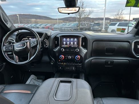 Used 2022 GMC Sierra 3500 AT4 w/ AT4 Preferred Package image 18