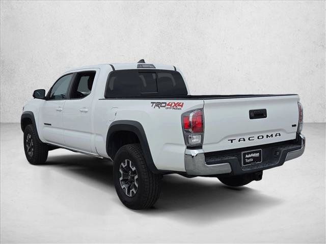 Used 2023 Toyota Tacoma TRD Off-Road w/ Black Out Package (TMS) AWD/4WD image 7
