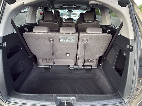 Used 2023 Honda Odyssey Touring image 19