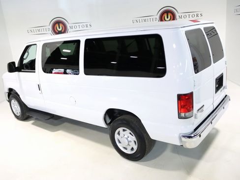 Used 2014 Ford E-350 and Econoline 350 XLT image 10