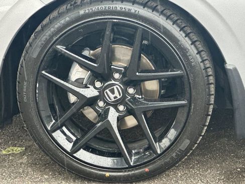 Used 2025 Honda Civic Sport image 25
