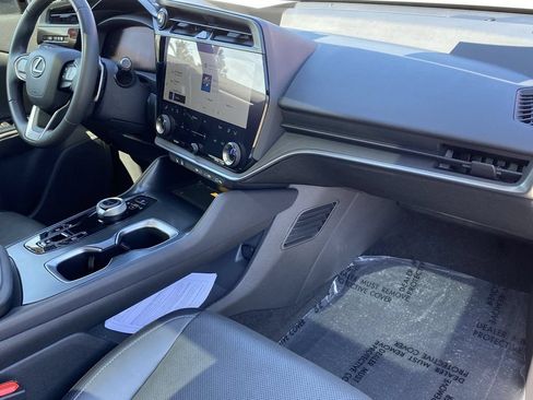 Used 2023 Lexus RZ 450e Premium w/ Technology Package AWD/4WD image 17
