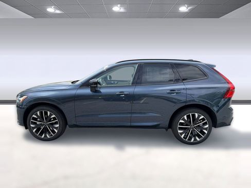 New 2026 Volvo XC60 B5 Ultra w/ Protection Package Premier AWD/4WD image 2