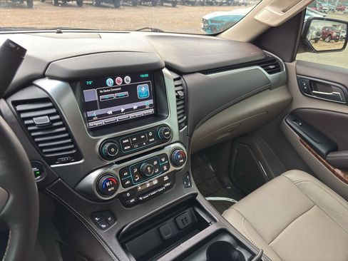 Used 2015 Chevrolet Tahoe LTZ image 31