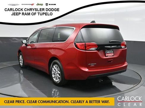 New 2026 Chrysler Voyager LX image 8