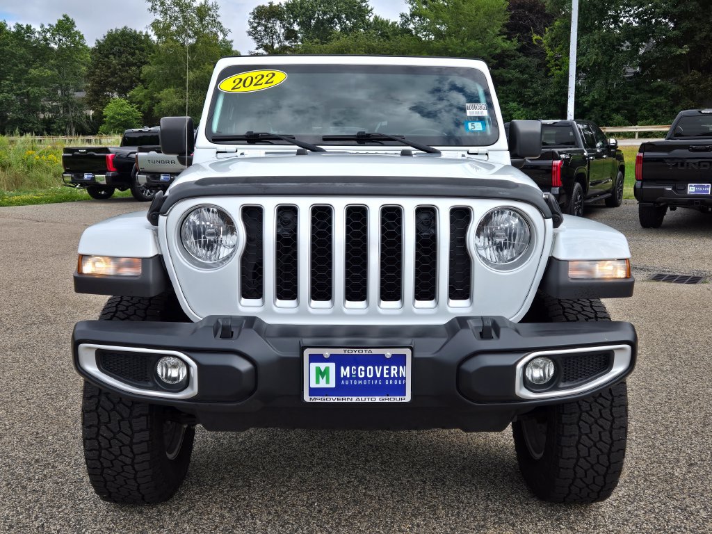 Used 2022 Jeep Gladiator Overland w/ Popular Equipment Package AWD/4WD image 9